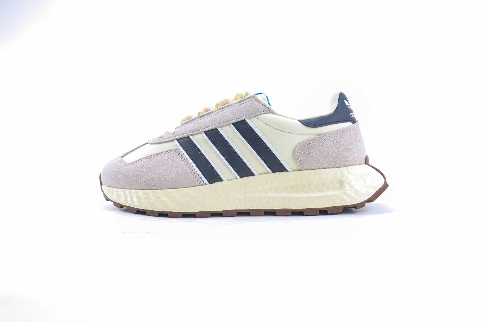 Adidas Runner Shoes 33